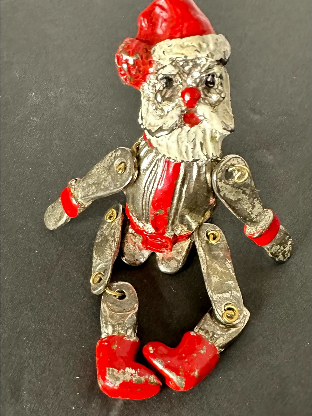 Vintage Articulated Metal Santa Claus Figurine – Jointed Shelf Sitter / Ornament